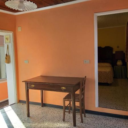 La Punta Dei Crociati Bed & Breakfast Parodi Ligure Dış mekan fotoğraf